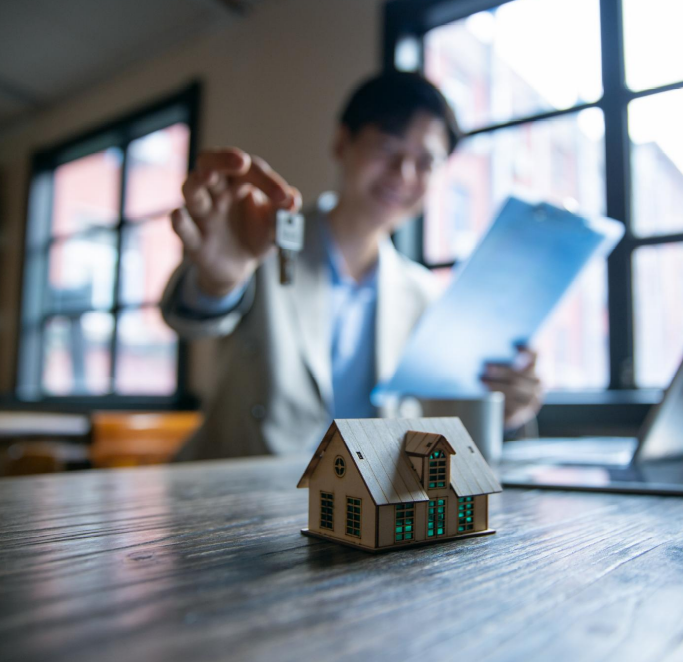 Inmobiliaria1Casa - 25 años de experiencia en bienes raíces